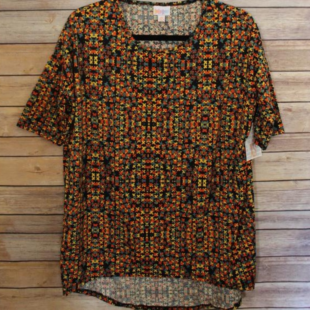LuLaRoe Irma tunic shirt, size XS, geometric